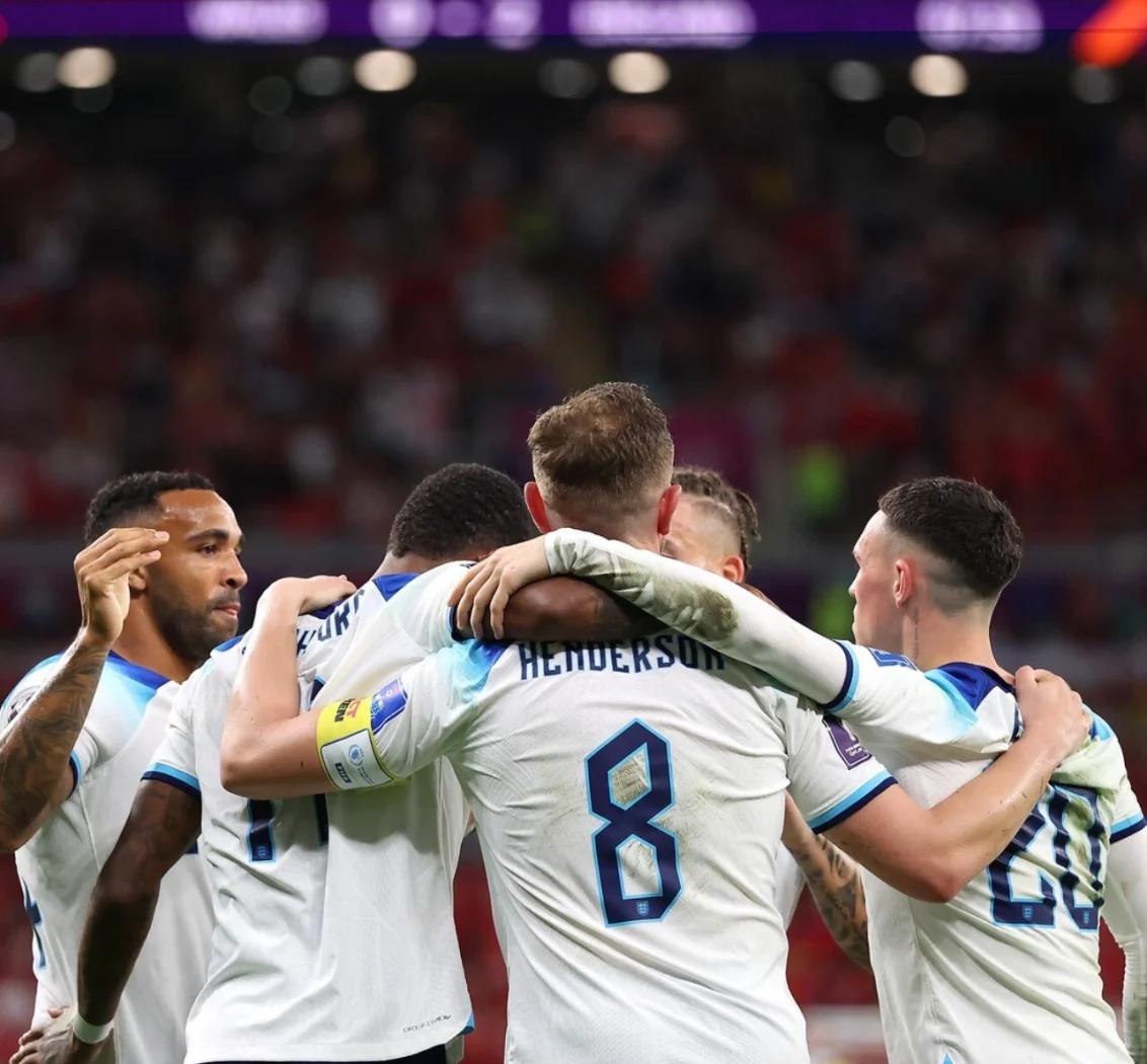 开云平台-英格兰冠军杯赛场精彩继续，激烈对决即将开战的简单介绍