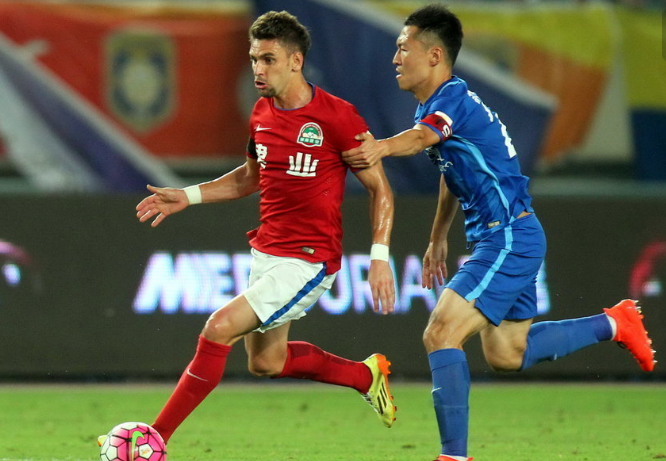 开云体育平台APP-关于大连人客场不敌河南建业，遭遇两连败的信息