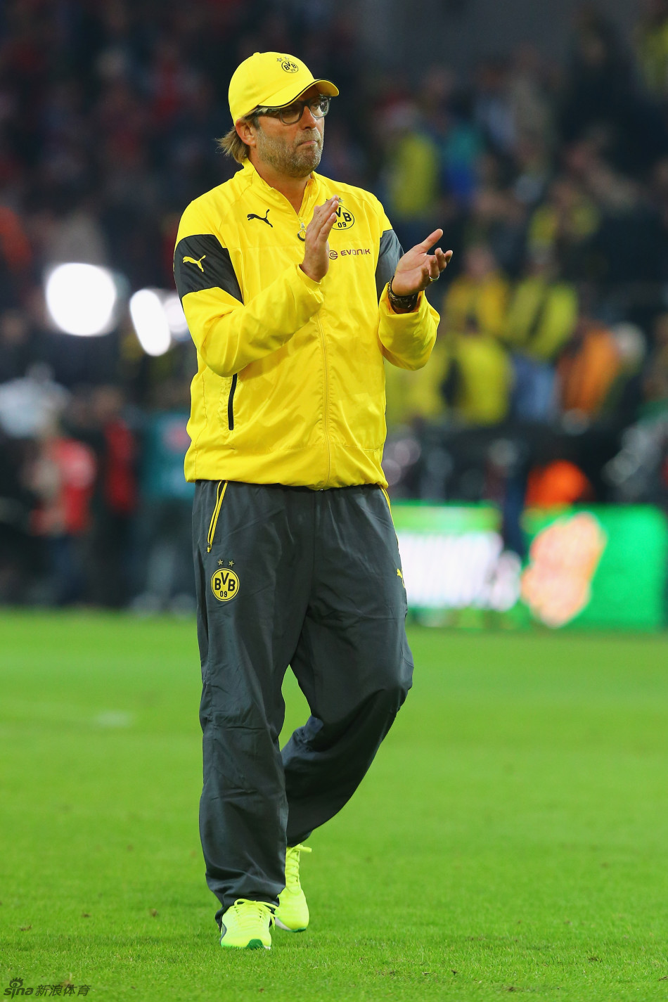 开云体育中国-汉堡击败劲敌，实现危机解除