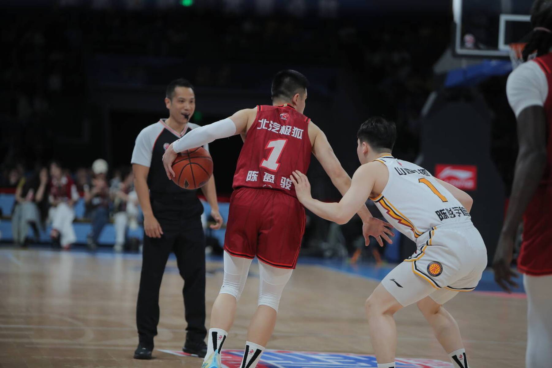 关于陕西男篮掀起连胜风暴,实力逐渐显现的信息 关于陕西男篮掀起连胜风暴,实力逐渐显现的信息