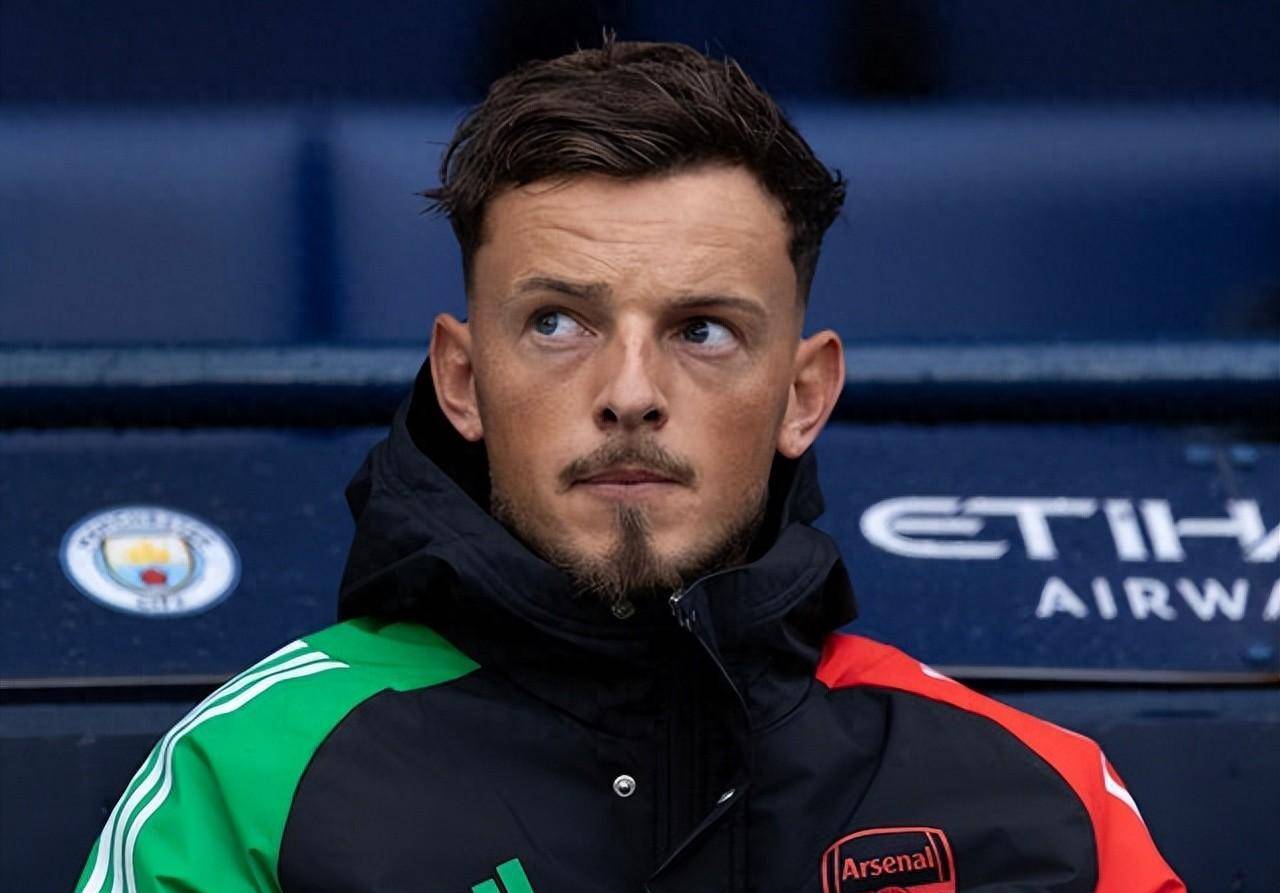 阿森纳遭遇惨败,主帅执教危机加剧 阿森纳遭遇惨败,主帅执教危机加剧