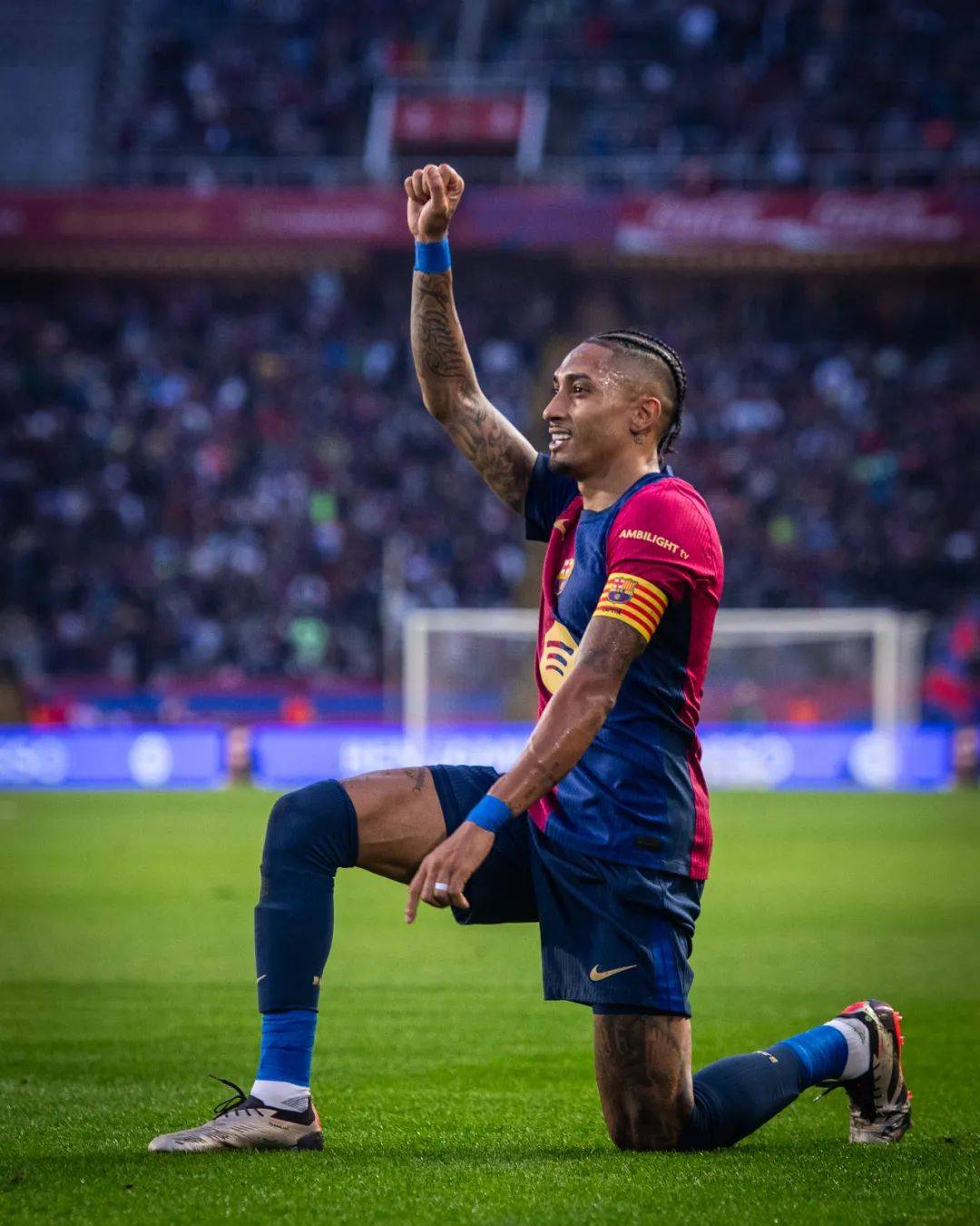 开云平台-巴萨神勇逆转，轻取对手晋级决赛