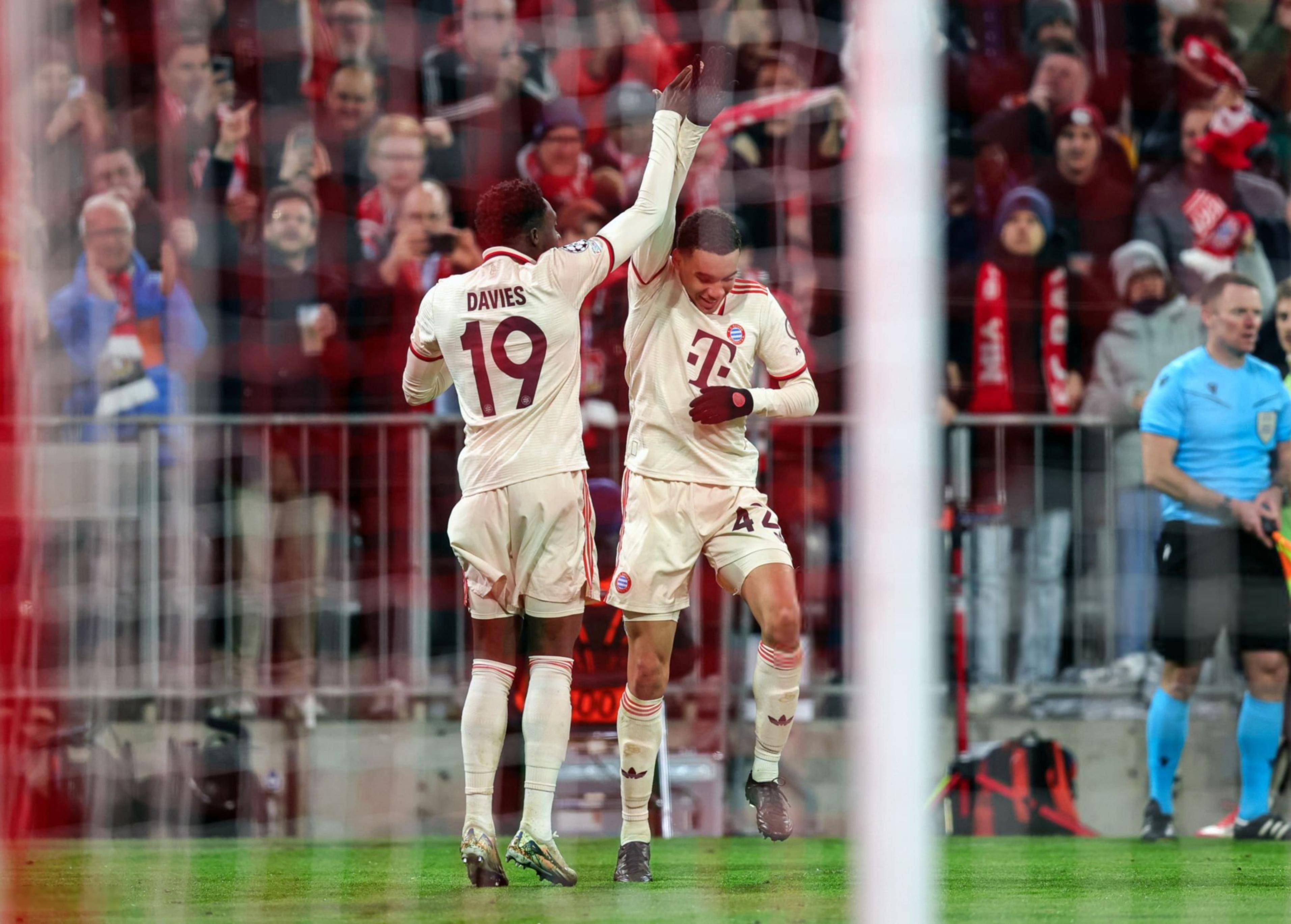 关于拜仁慕尼黑主场战平皇家马德里,晋级前景蒙尘的信息 关于拜仁慕尼黑主场战平皇家马德里,晋级前景蒙尘的信息