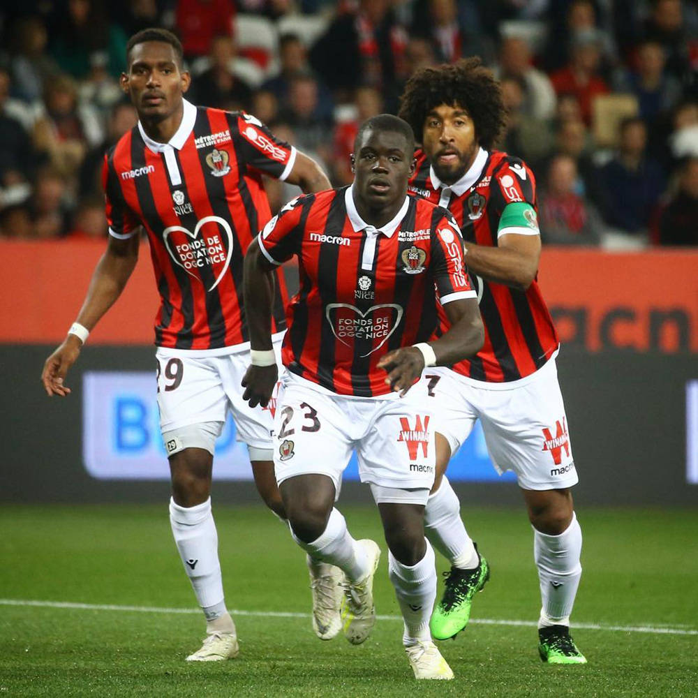 尼斯主场惨败昂瓦隆席卷庆典 尼斯主场惨败昂瓦隆席卷庆典