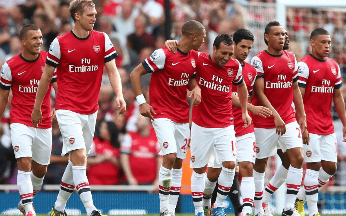 阿森纳主场惨败,不敌了狼队的进攻 阿森纳主场惨败,不敌了狼队的进攻