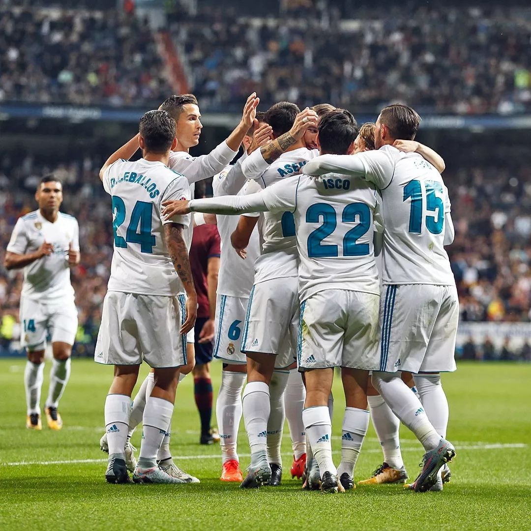 包含精湛的战术配合与球员默契,锦上添花的关键所在的词条 包含精湛的战术配合与球员默契,锦上添花的关键所在的词条