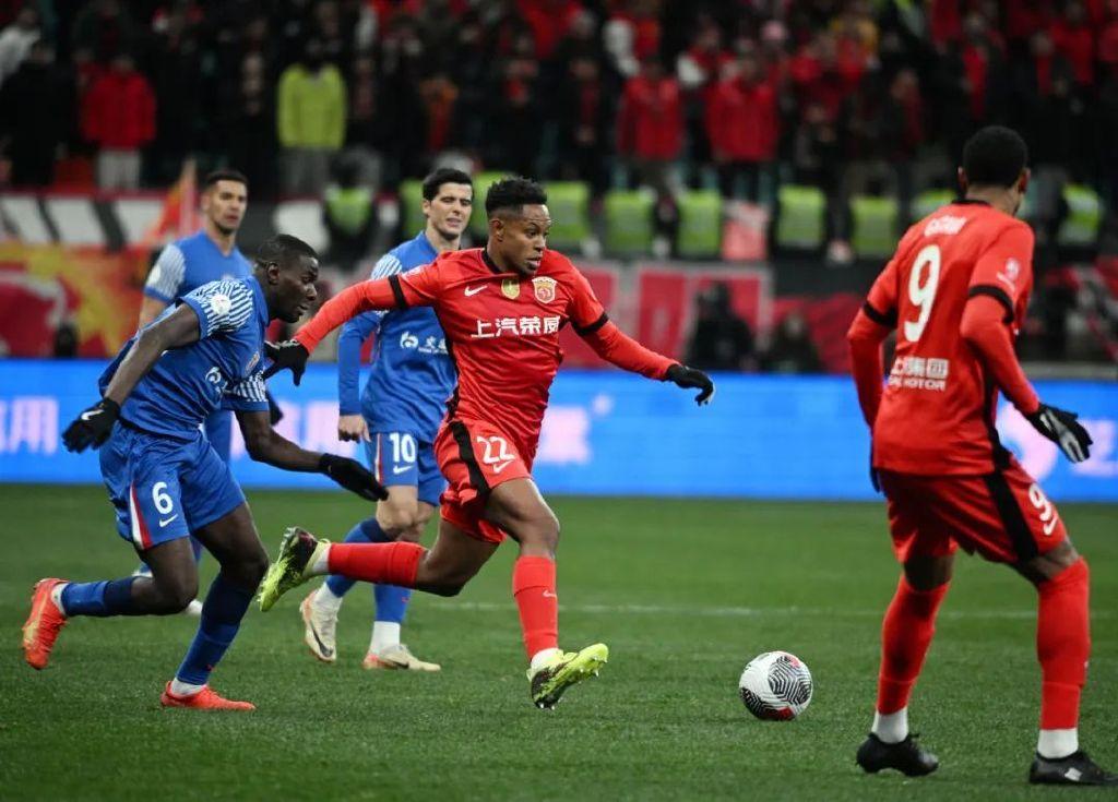 上海SIPG队稳定亚冠赛场表现 上海SIPG队稳定亚冠赛场表现