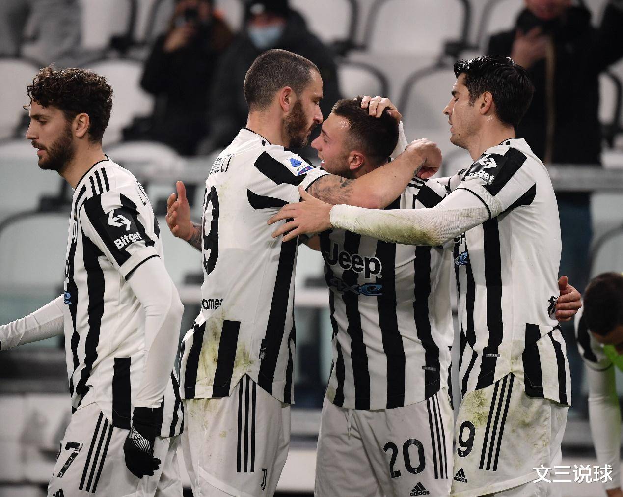 开云体育登录-老妇人双杀国米接连失球，尤文内讧曝光的简单介绍