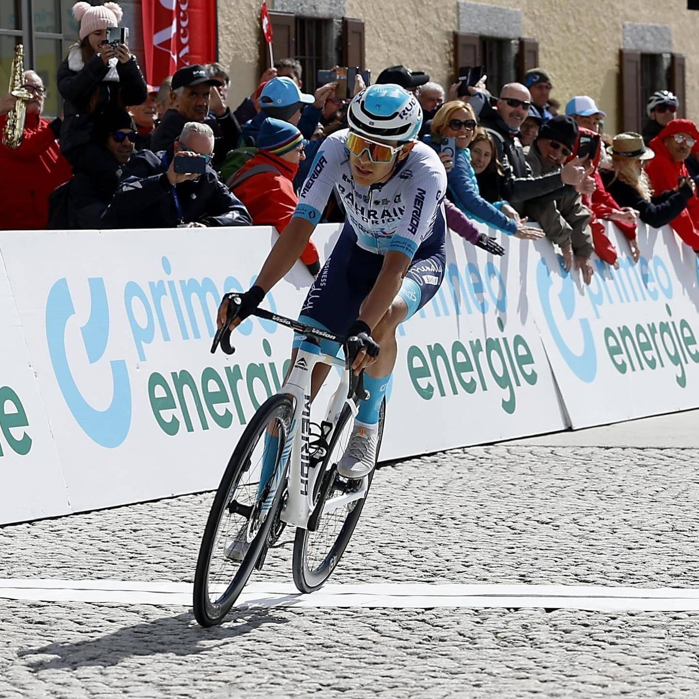 开云体育中国-关于巴林选手在举重比赛中夺得头名的信息