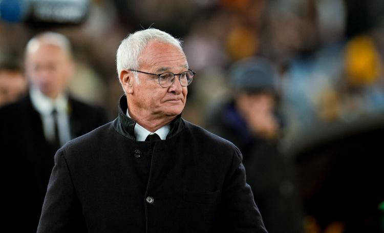 开云体育app-青海球队战胜强敌，抢占先机