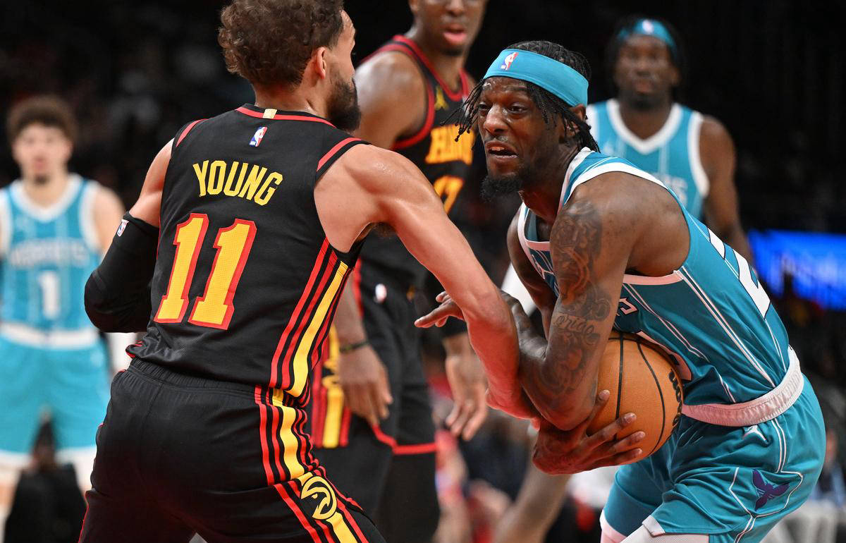 开云平台-热火队球员状态起伏交替胜负