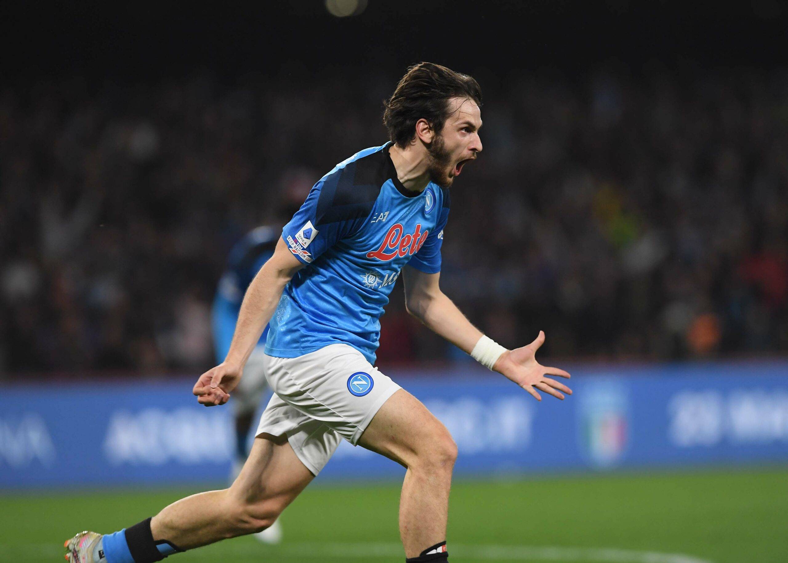 那不勒斯惊险胜利点球大战中逆转击败对手的简单介绍 那不勒斯惊险胜利点球大战中逆转击败对手的简单介绍