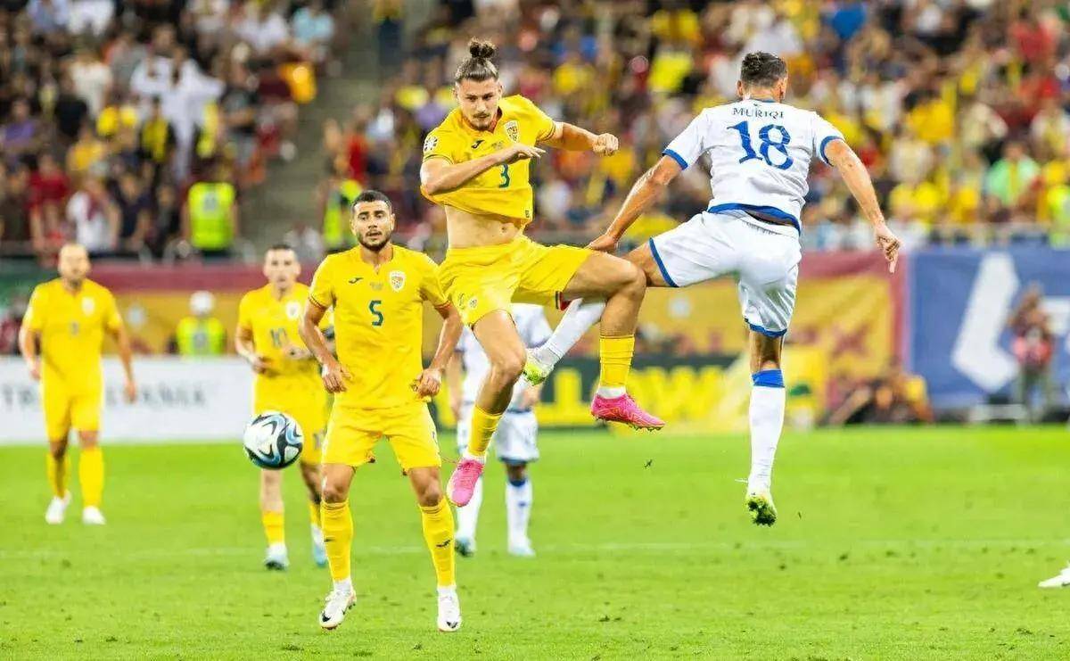 荷兰大胜奥地利,欧洲杯强赛实力抢眼 荷兰大胜奥地利,欧洲杯强赛实力抢眼