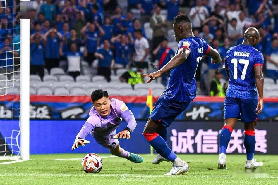 黑龙江天津泰达保持不败纪录,实力强劲 黑龙江天津泰达保持不败纪录,实力强劲