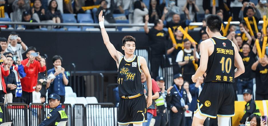 开云体育官网-外援合力攻防，逼迫对手节奏