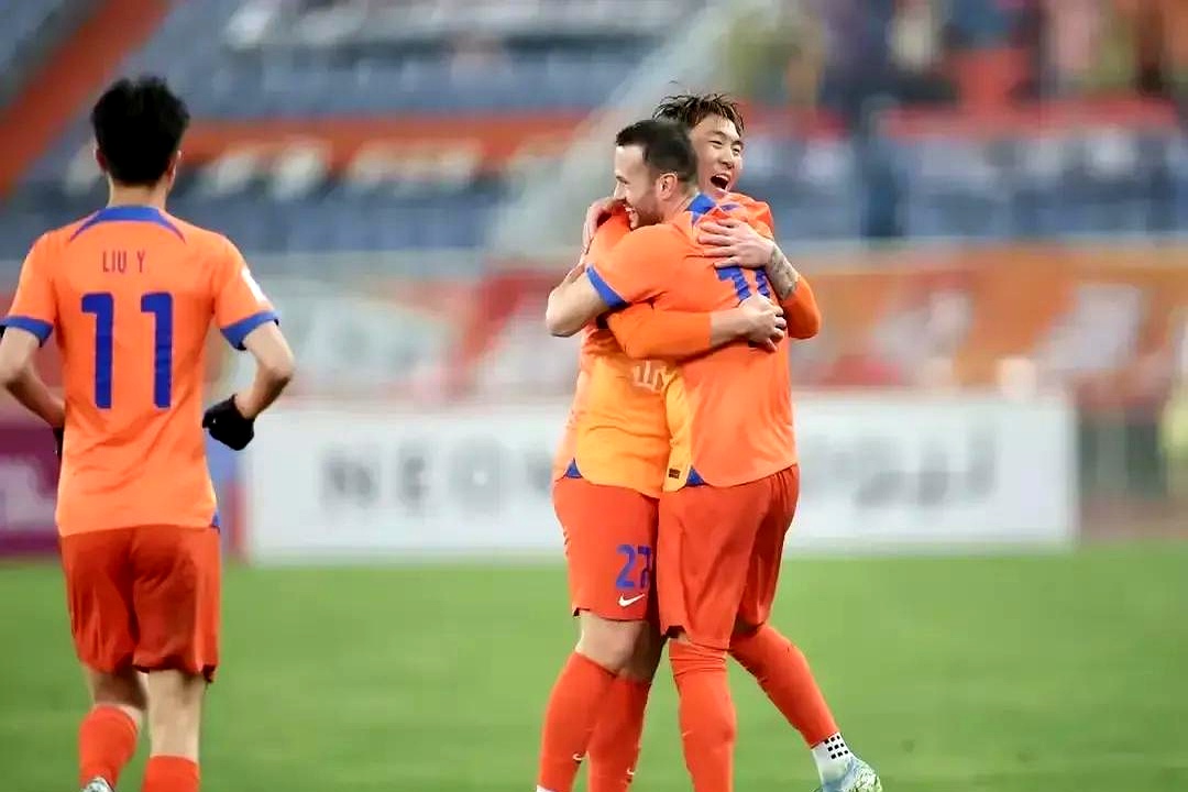 外援合力攻防,逼迫对手节奏 外援合力攻防,逼迫对手节奏