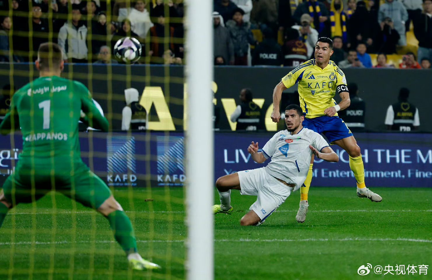 开云官网-关于阿尔及利亚队在比赛中取得了一场关键胜利，展现出强大实力的信息