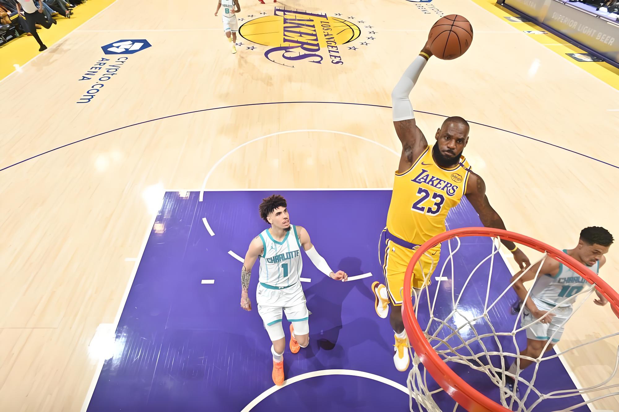 关于NBA季后赛比赛策略变化频繁,球队争分夺秒的信息 关于NBA季后赛比赛策略变化频繁,球队争分夺秒的信息