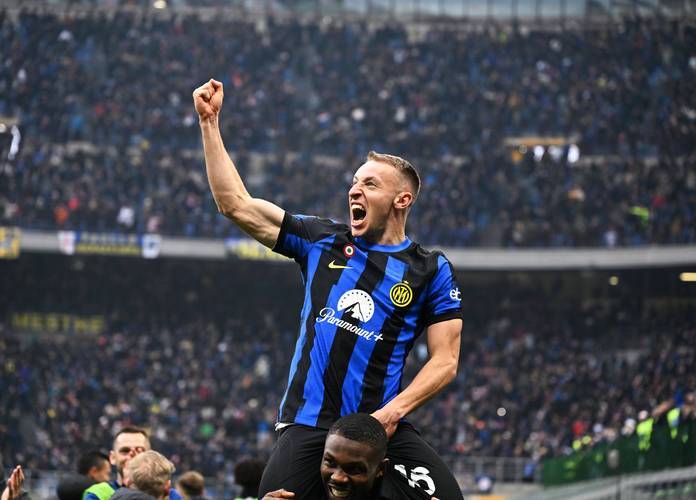 拉齐奥战胜取分,前锋快速冲刺突袭成功得分 拉齐奥战胜取分,前锋快速冲刺突袭成功得分