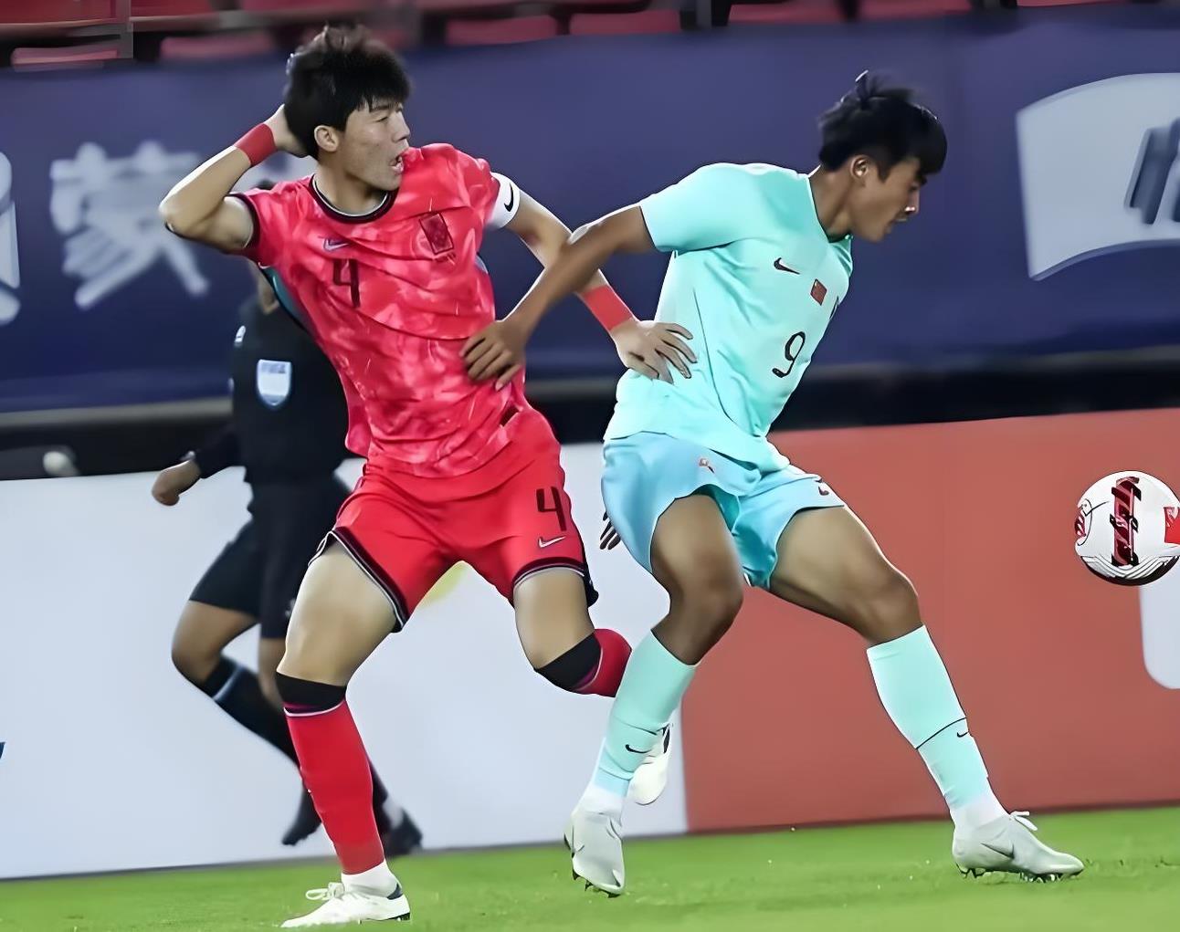 关于亚洲杯预选赛若隐若现，国家队备战迎接挑战的信息