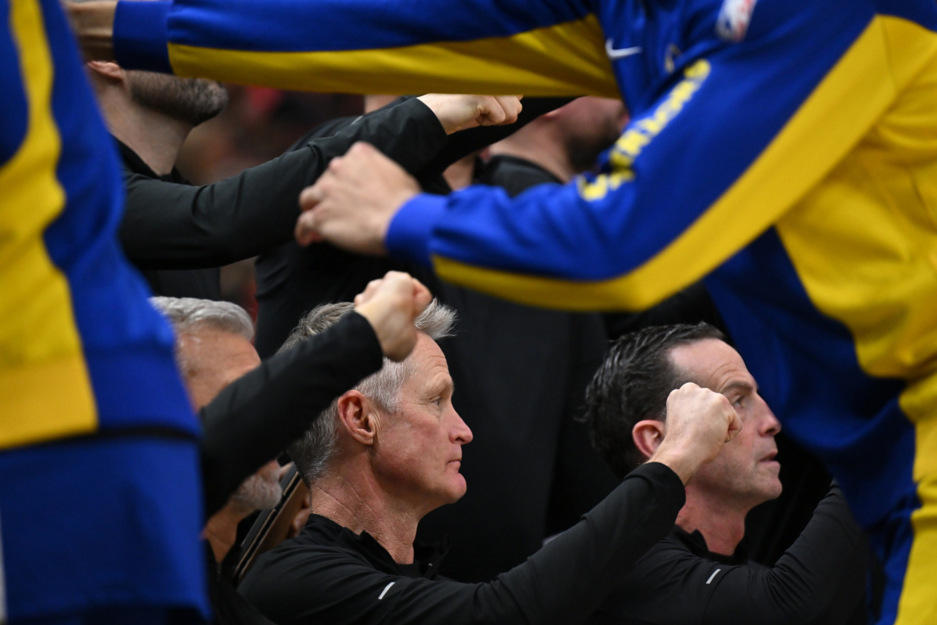 篮网客场击败魔术，继续胜利势头